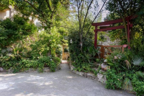 Jardin et bambous, studio cosy, classé 2 étoiles